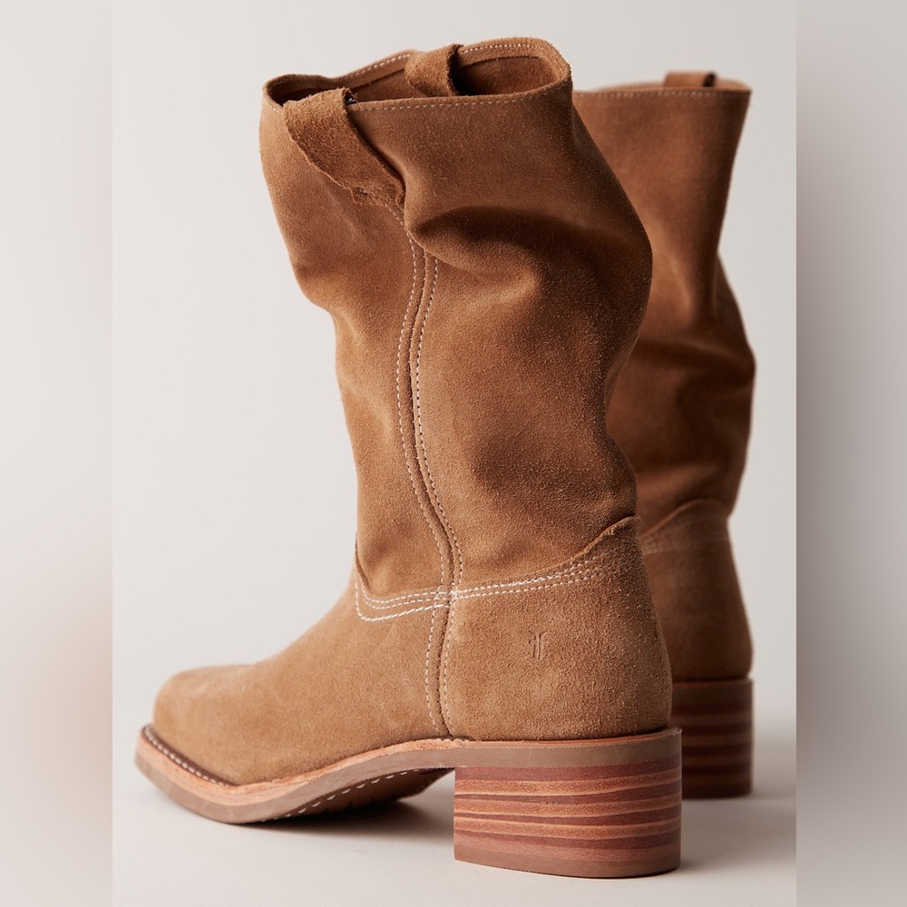NWOB Frye Campus 12R Suede Leather Boots in Tan Buck - Picture 3 of 9